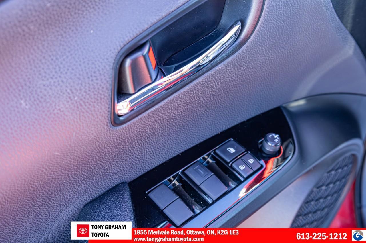 2022 Toyota Prius PRIME Photo