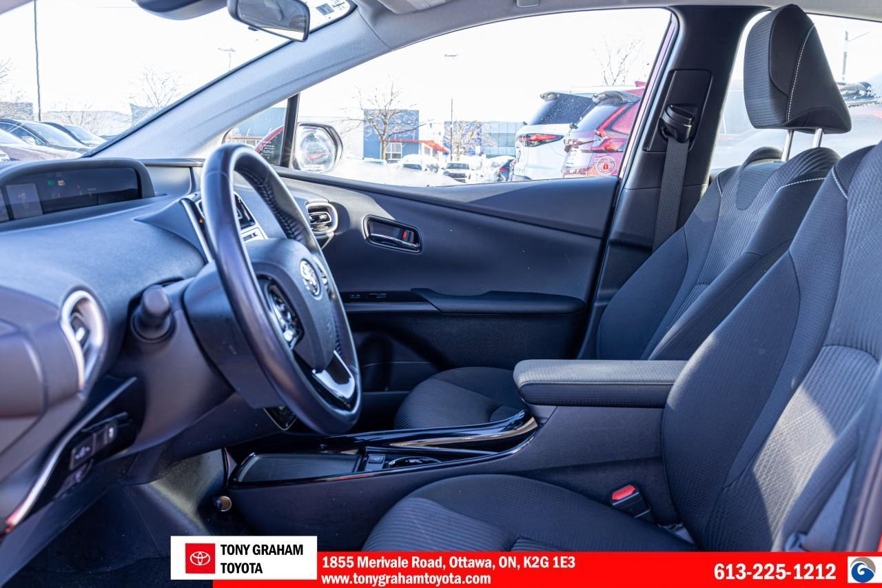 2022 Toyota Prius PRIME Photo