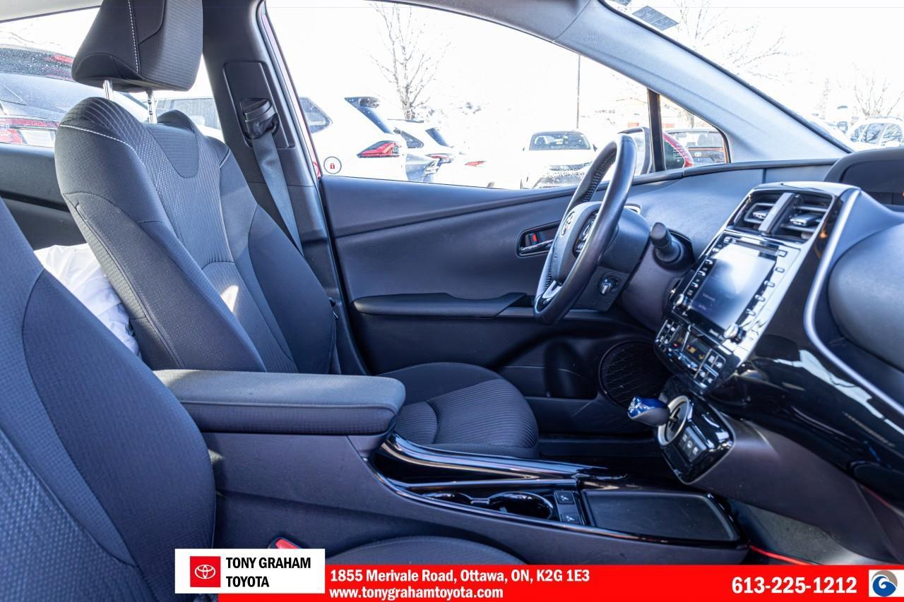 2022 Toyota Prius PRIME Photo