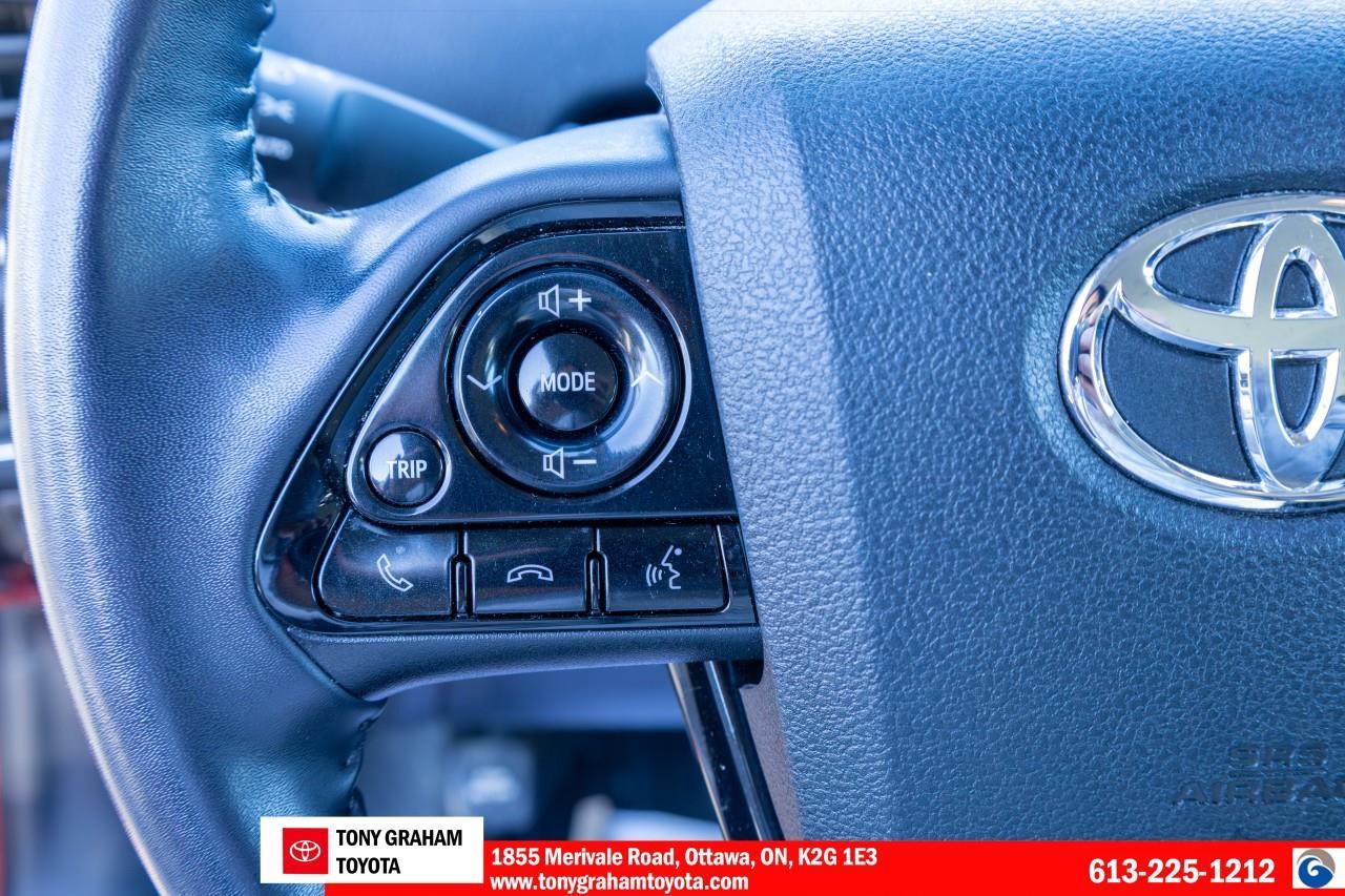 2022 Toyota Prius PRIME Photo