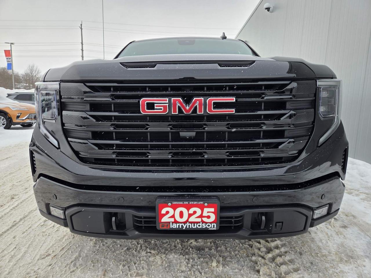 2025 GMC Sierra 1500 Elevation One Owner | Leather | Sunroof | 6'6 Box | X31 | 20" Wheels Photo