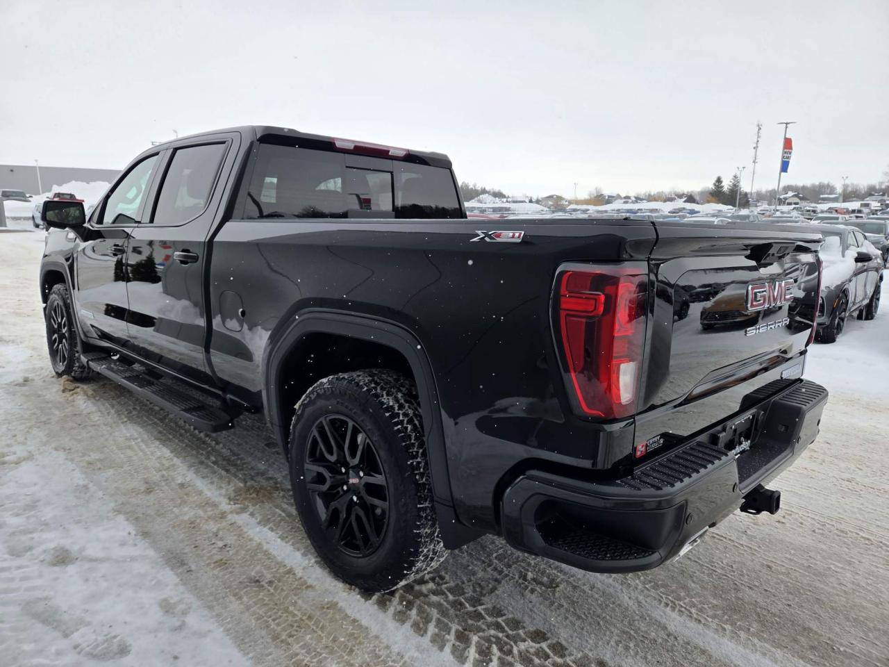 2025 GMC Sierra 1500 Elevation One Owner | Leather | Sunroof | 6'6 Box | X31 | 20" Wheels Photo