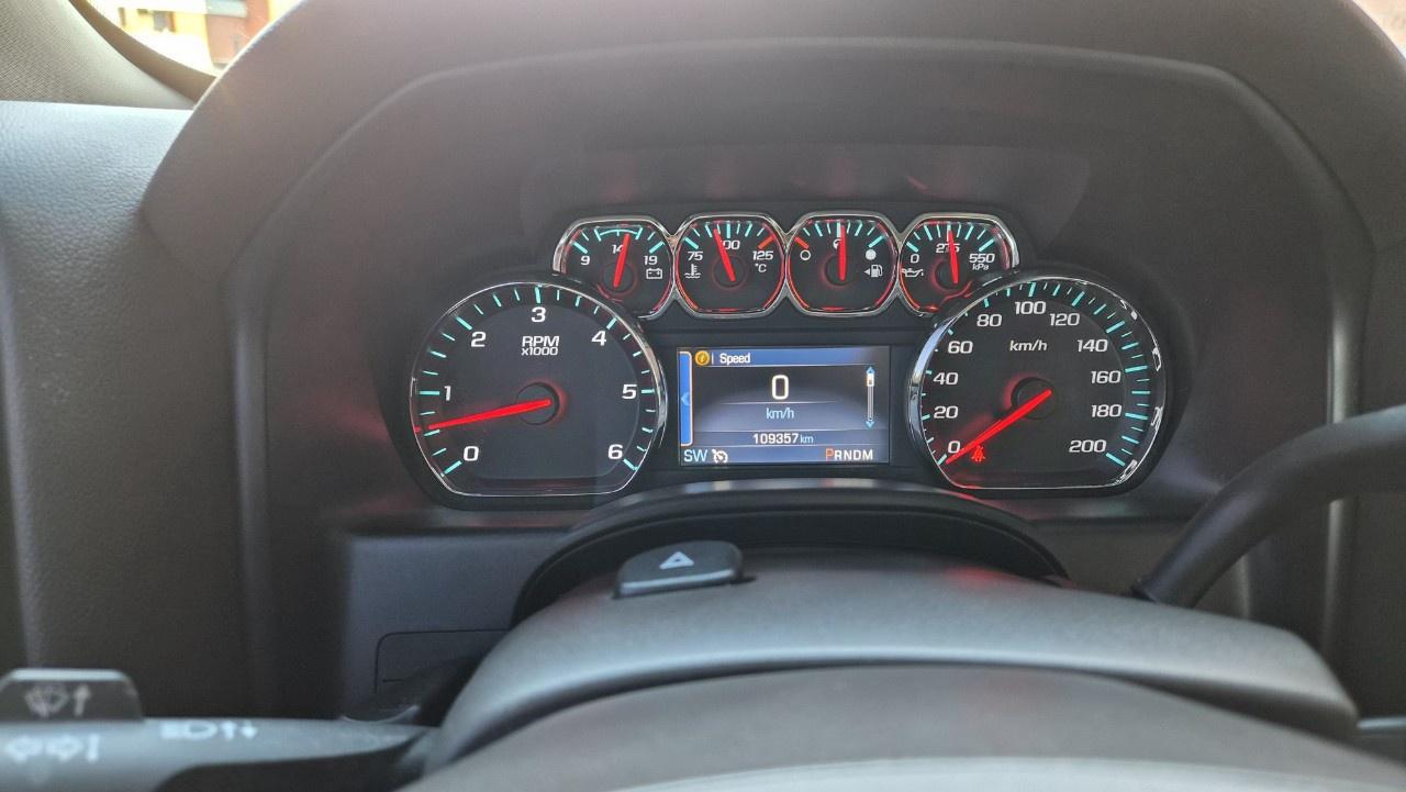 2014 Chevrolet Silverado 1500 2WD Crew Cab Standard Box LT w/1LT Photo