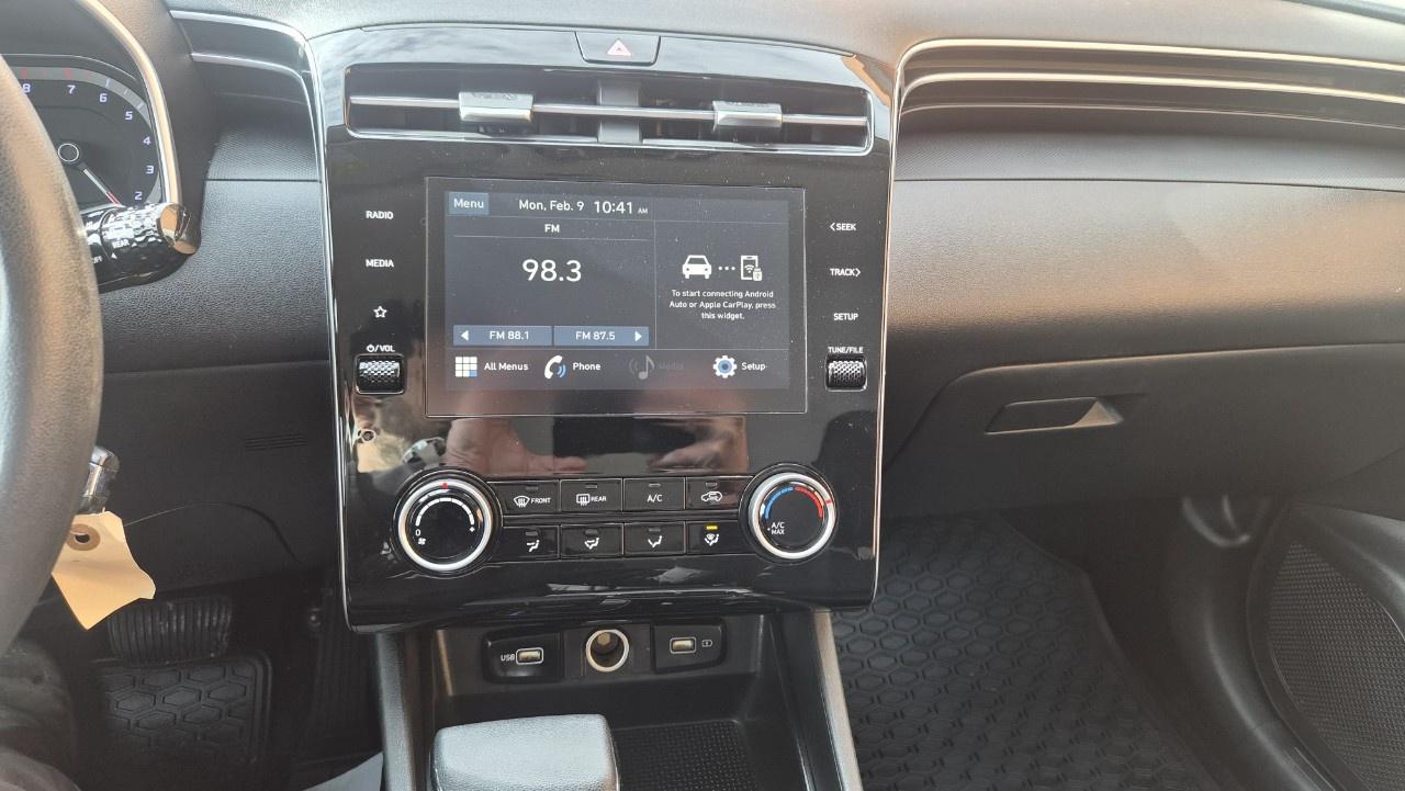 2023 Hyundai Tucson Essential AWD Photo