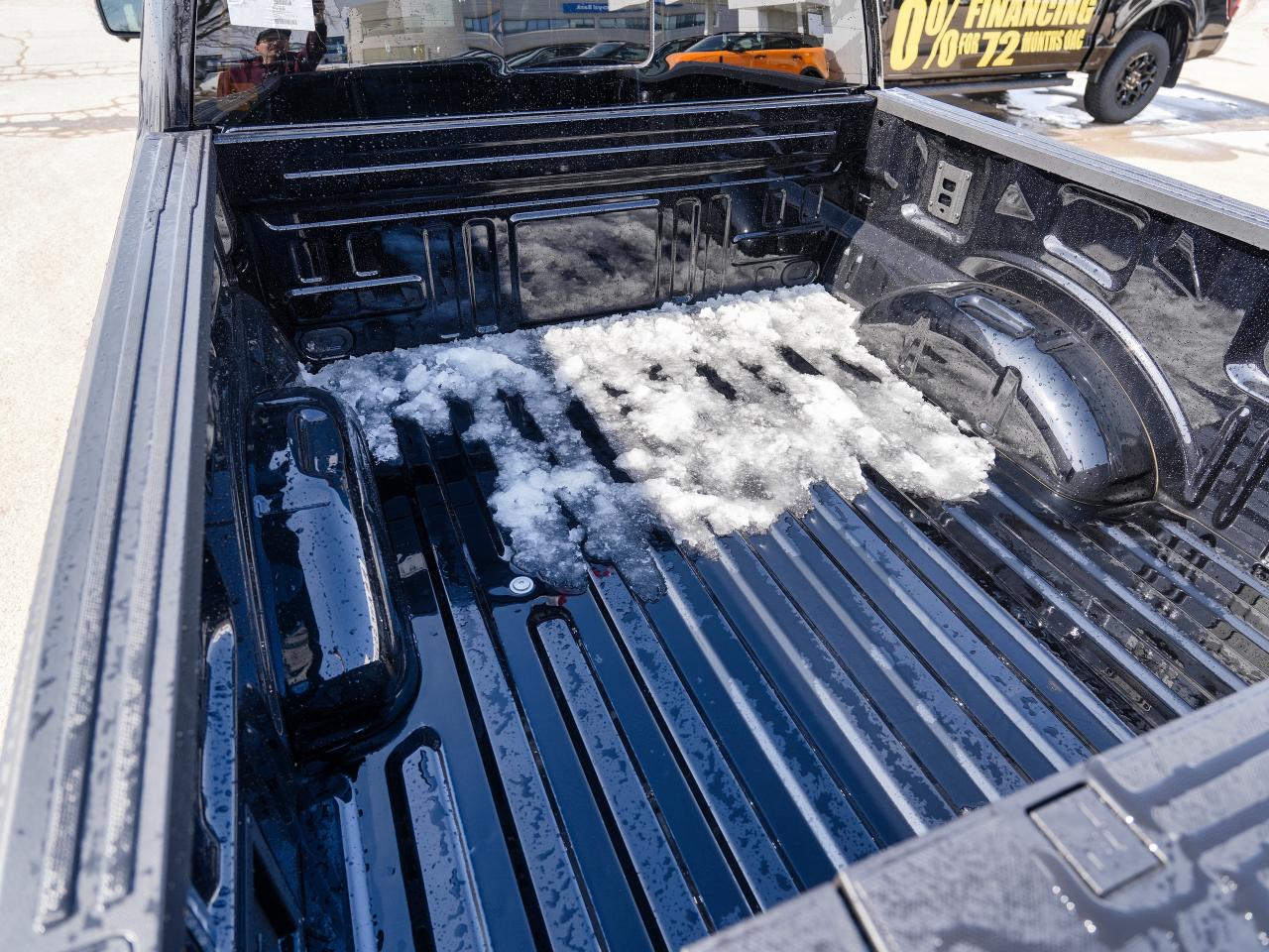 2026 Ford F-150 LARIAT | LEATHER | SUPER CREW | PANO ROOF | 502A Photo