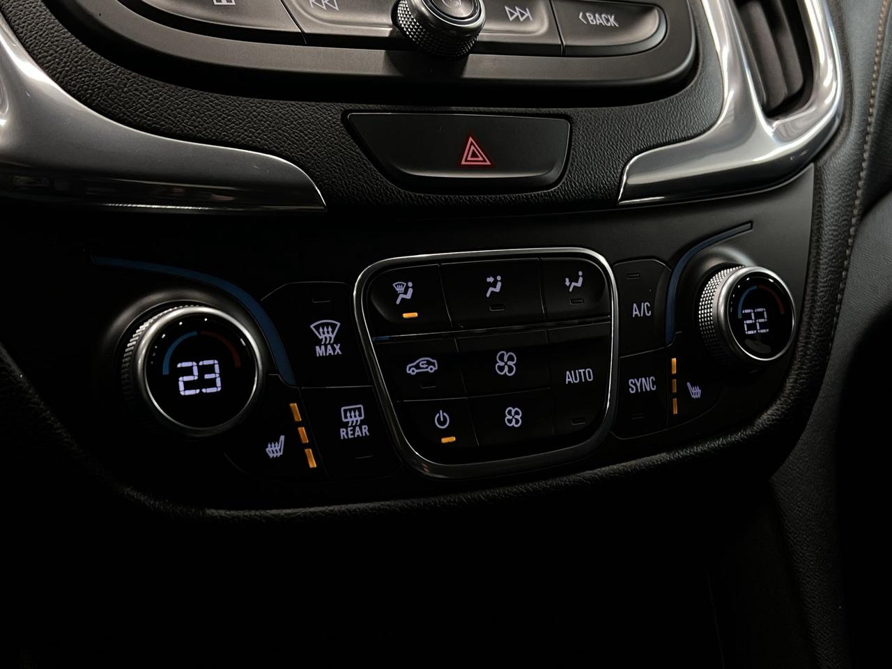 2018 Chevrolet Equinox PREMIER AWD | TURBO DIESEL | HTD LEATHER | CARPLAY Photo