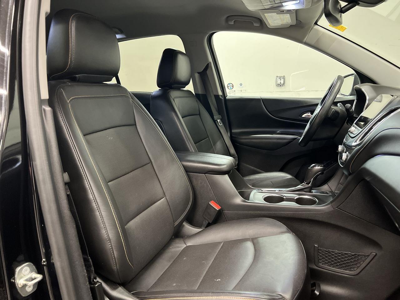 2018 Chevrolet Equinox PREMIER AWD | TURBO DIESEL | HTD LEATHER | CARPLAY Photo