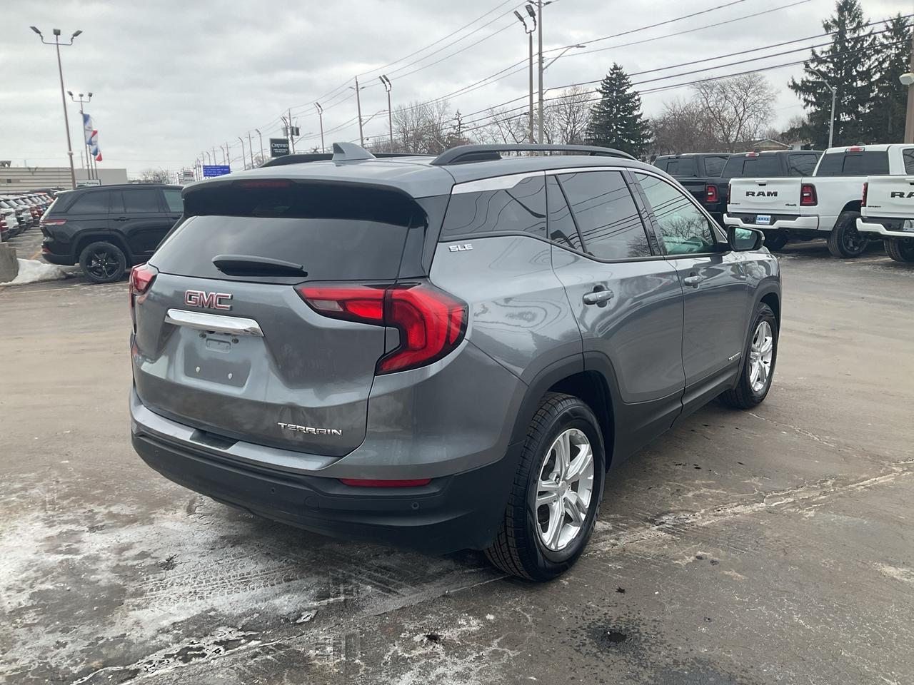 2018 GMC Terrain HTD SEATS / NAV / PWR DRIVER SEAT / RMT START Photo