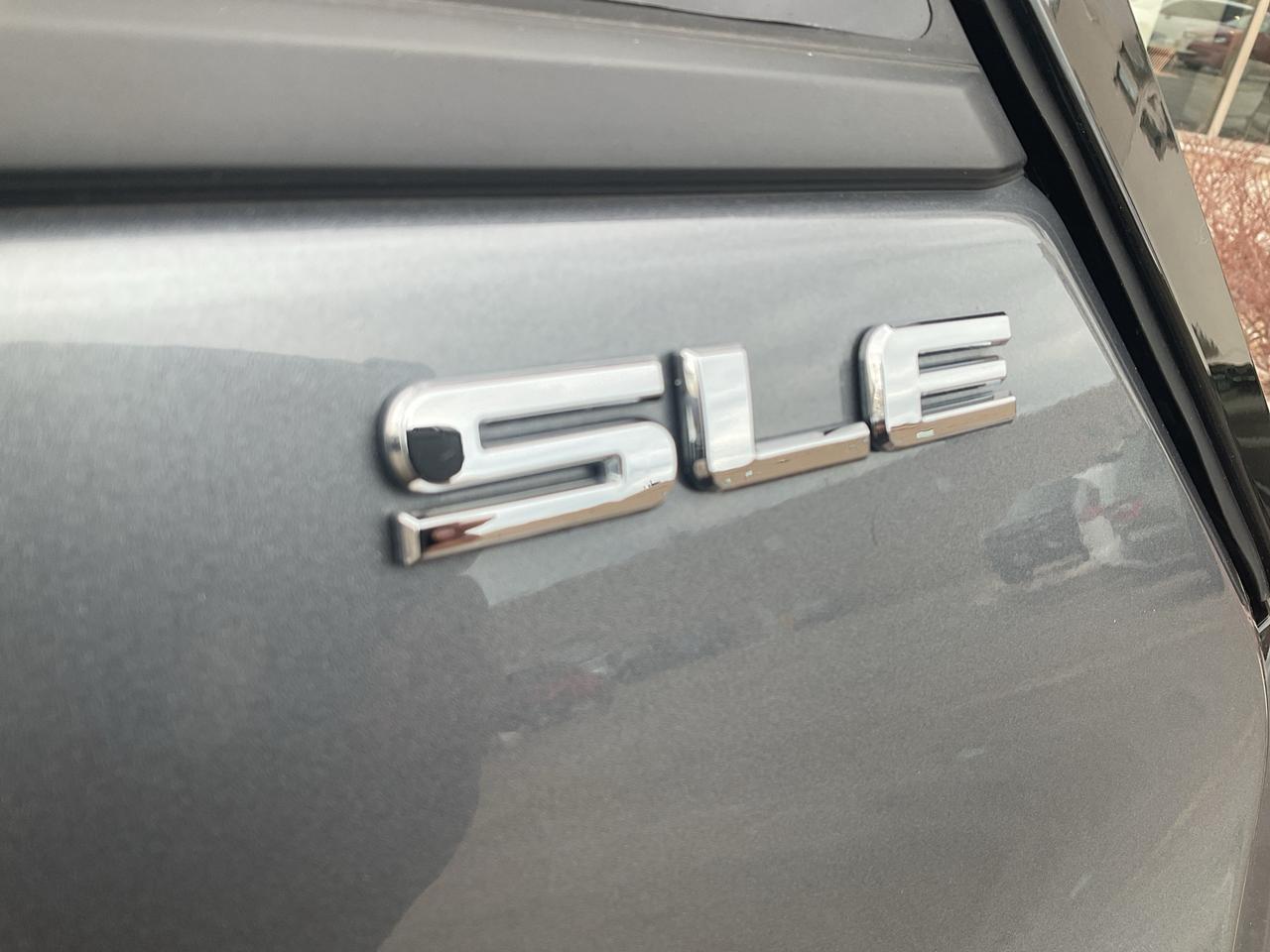 2018 GMC Terrain HTD SEATS / NAV / PWR DRIVER SEAT / RMT START Photo