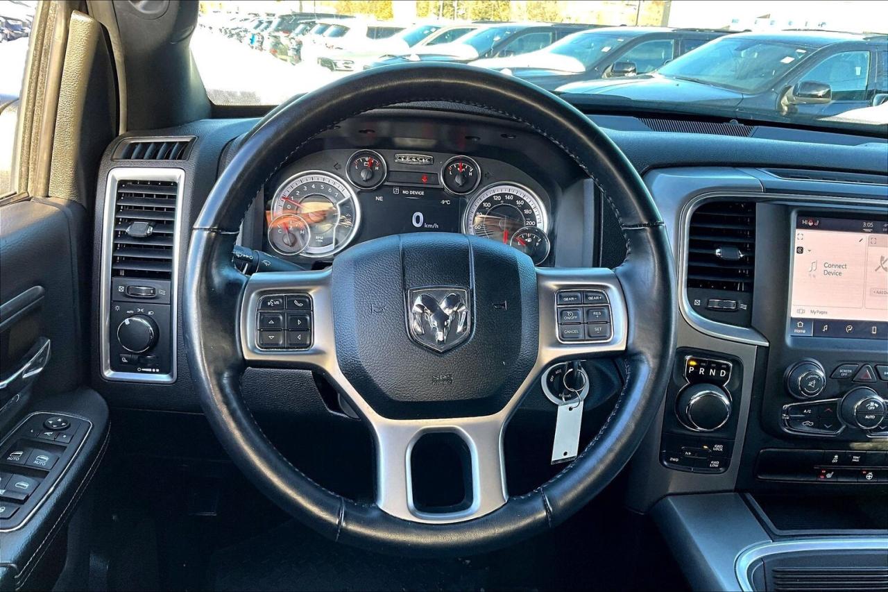 2024 RAM 1500 Classic Warlock Crew V6 | Heated Buckets | Liner |4X4 Photo4