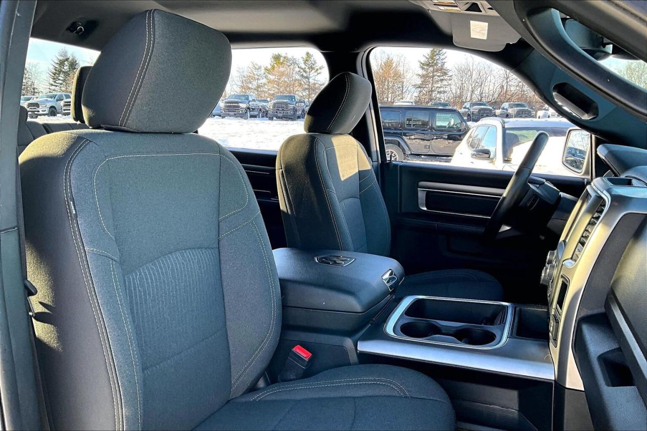 2024 RAM 1500 Classic Warlock Crew V6 | Heated Buckets | Liner |4X4 Photo