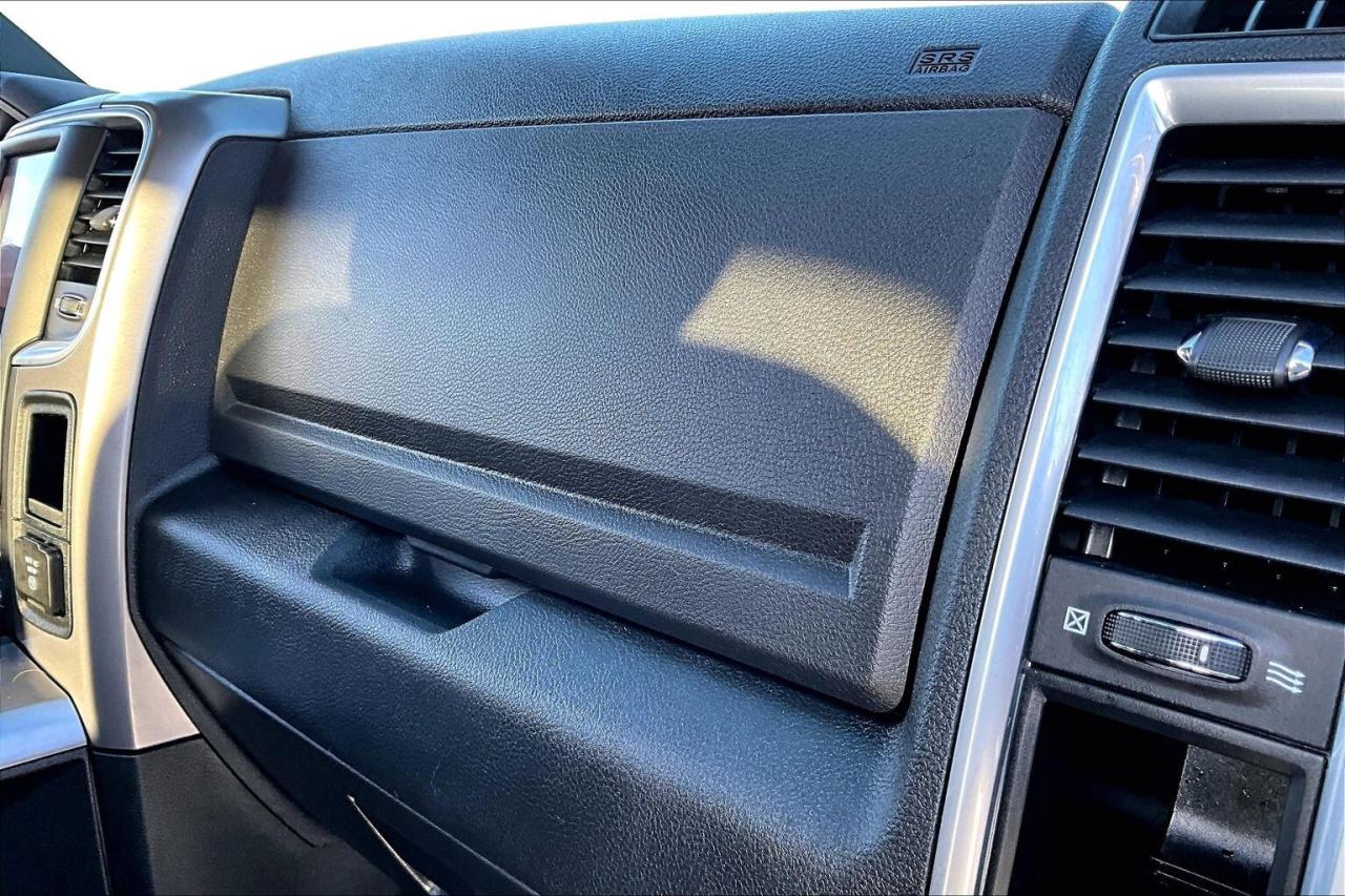 2024 RAM 1500 Classic Warlock Crew V6 | Heated Buckets | Liner |4X4 Photo