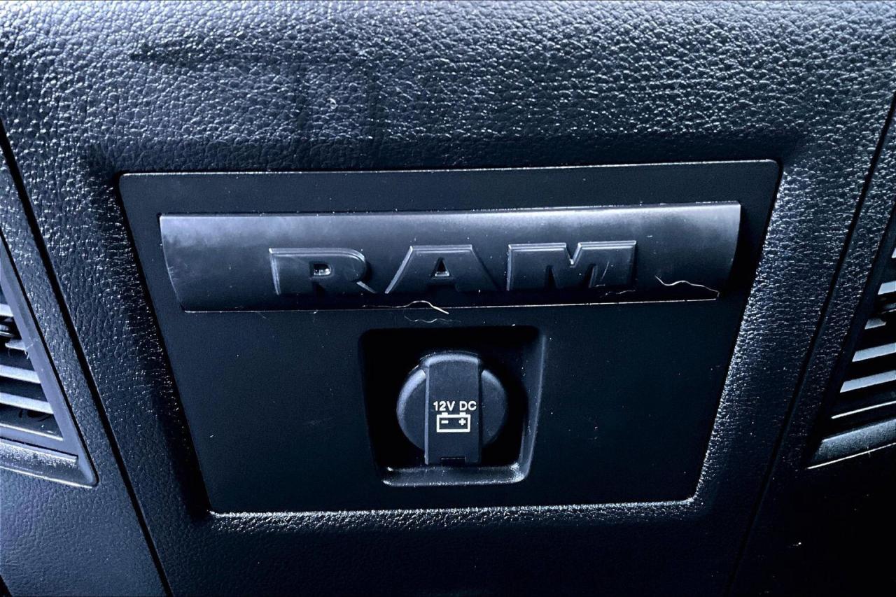 2024 RAM 1500 Classic Warlock Crew V6 | Heated Buckets | Liner |4X4 Photo