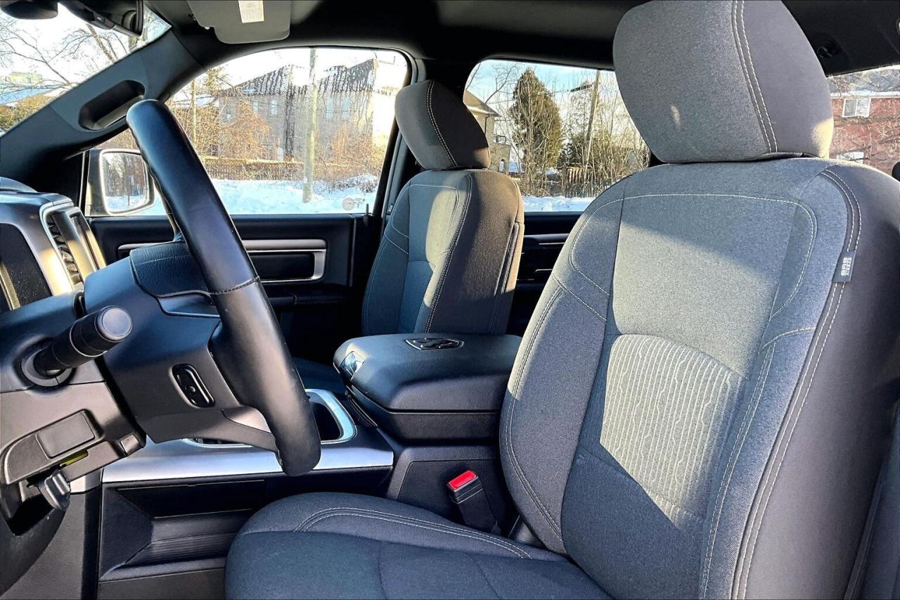 2024 RAM 1500 Classic Warlock Crew V6 | Heated Buckets | Liner |4X4 Photo