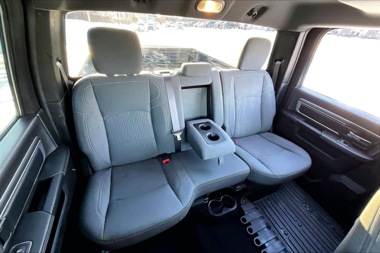 2024 RAM 1500 Classic Warlock Crew V6 | Heated Buckets | Liner |4X4 Photo