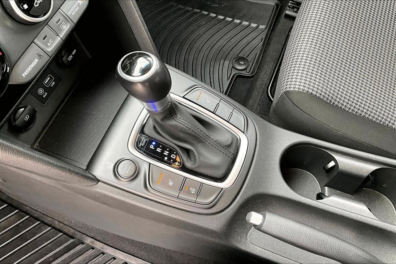 2021 Hyundai KONA SEL Preferred | Heated Seats | Blind Spot | FWD Photo