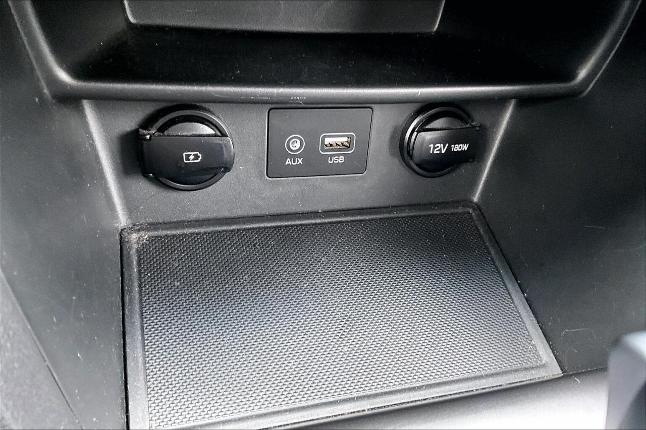 2021 Hyundai KONA SEL Preferred | Heated Seats | Blind Spot | FWD Photo