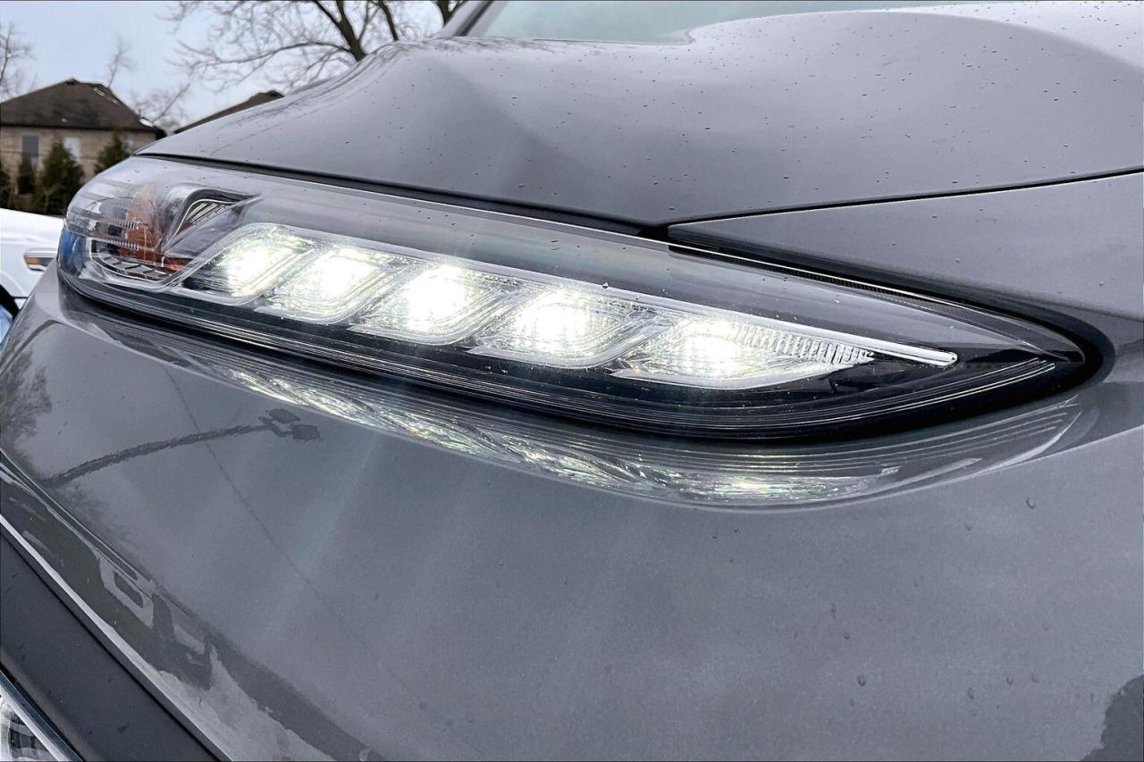 2021 Hyundai KONA SEL Preferred | Heated Seats | Blind Spot | FWD Photo