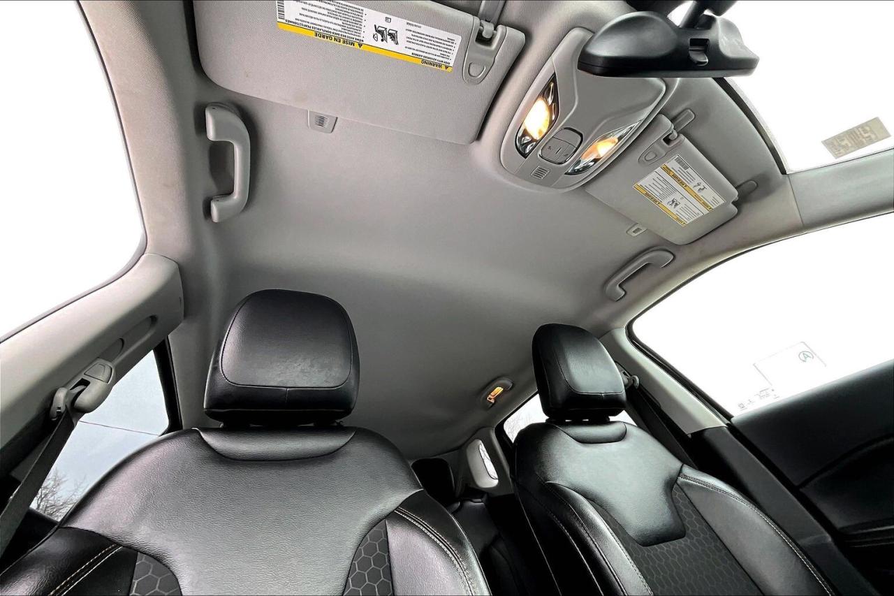 2018 Jeep Compass North | Heated Seats | Remote Start | FWD Photo