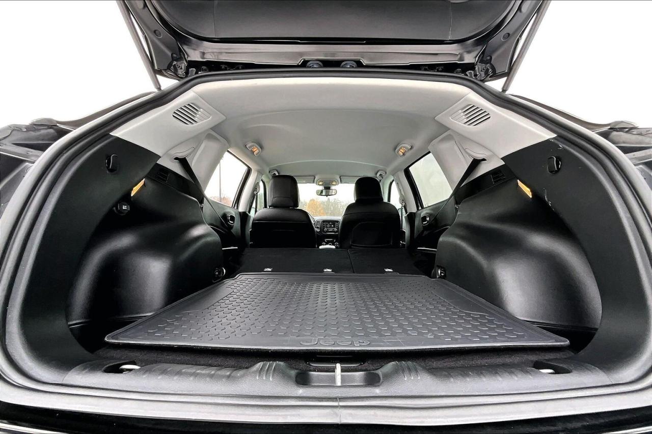 2018 Jeep Compass North | Heated Seats | Remote Start | FWD Photo