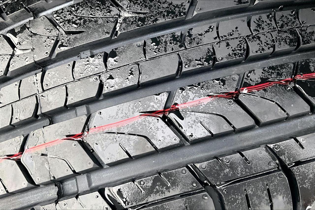 2018 Jeep Compass North | Heated Seats | Remote Start | FWD Photo