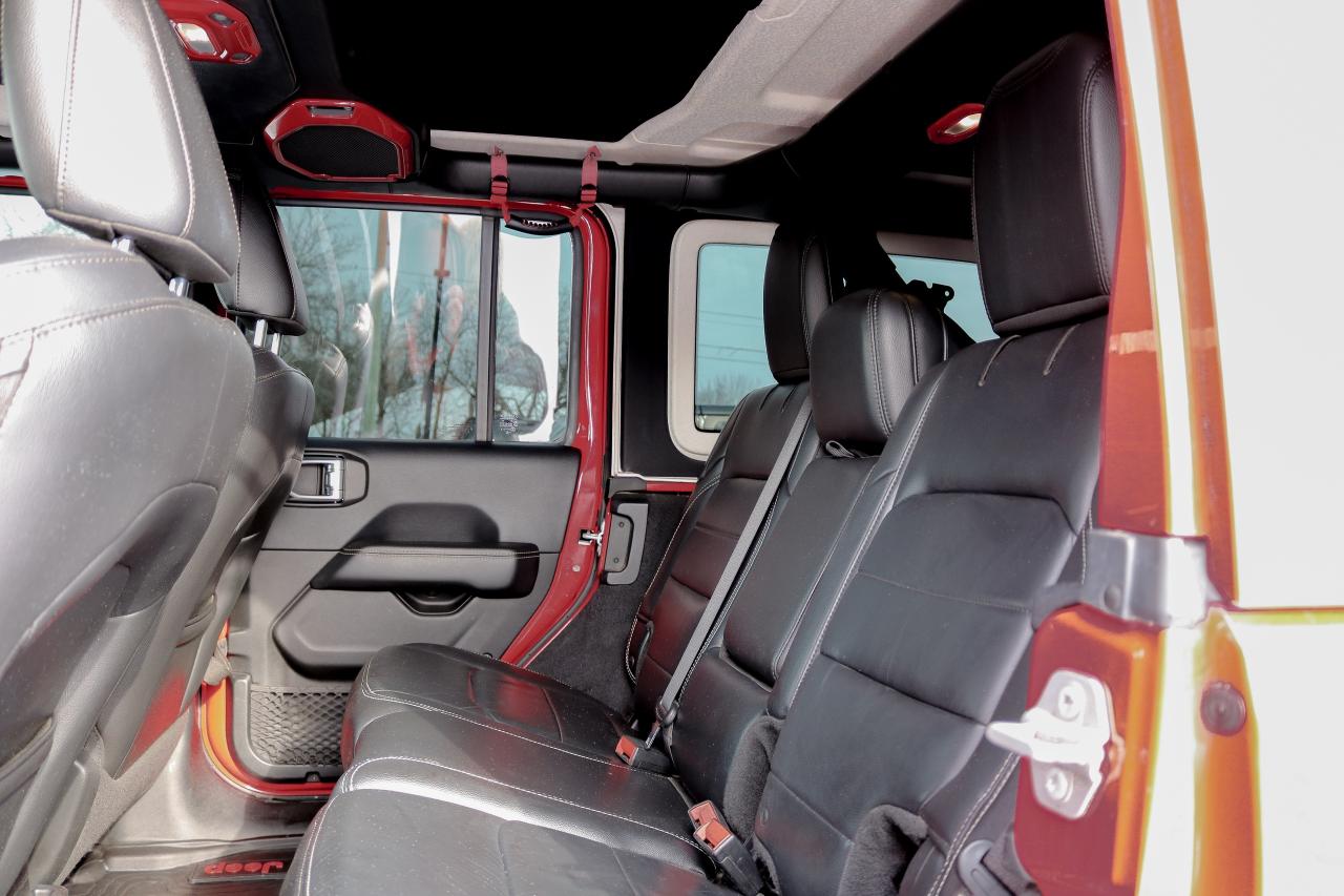 2018 Jeep Wrangler Unlimited Sahara 4x4 | BLUETOOTH | HEATED SEATS | Photo