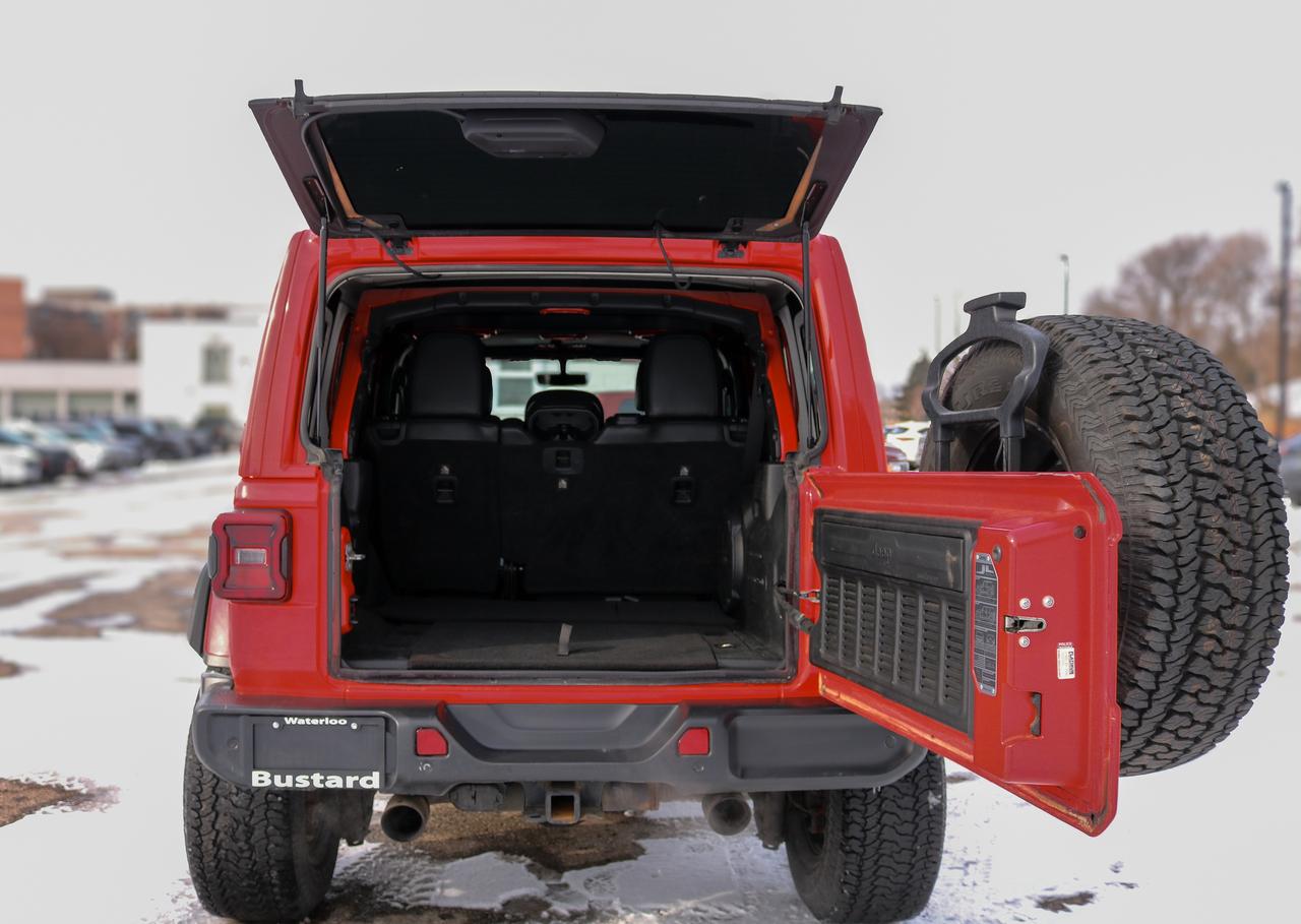 2018 Jeep Wrangler Unlimited Sahara 4x4 | BLUETOOTH | HEATED SEATS | Photo