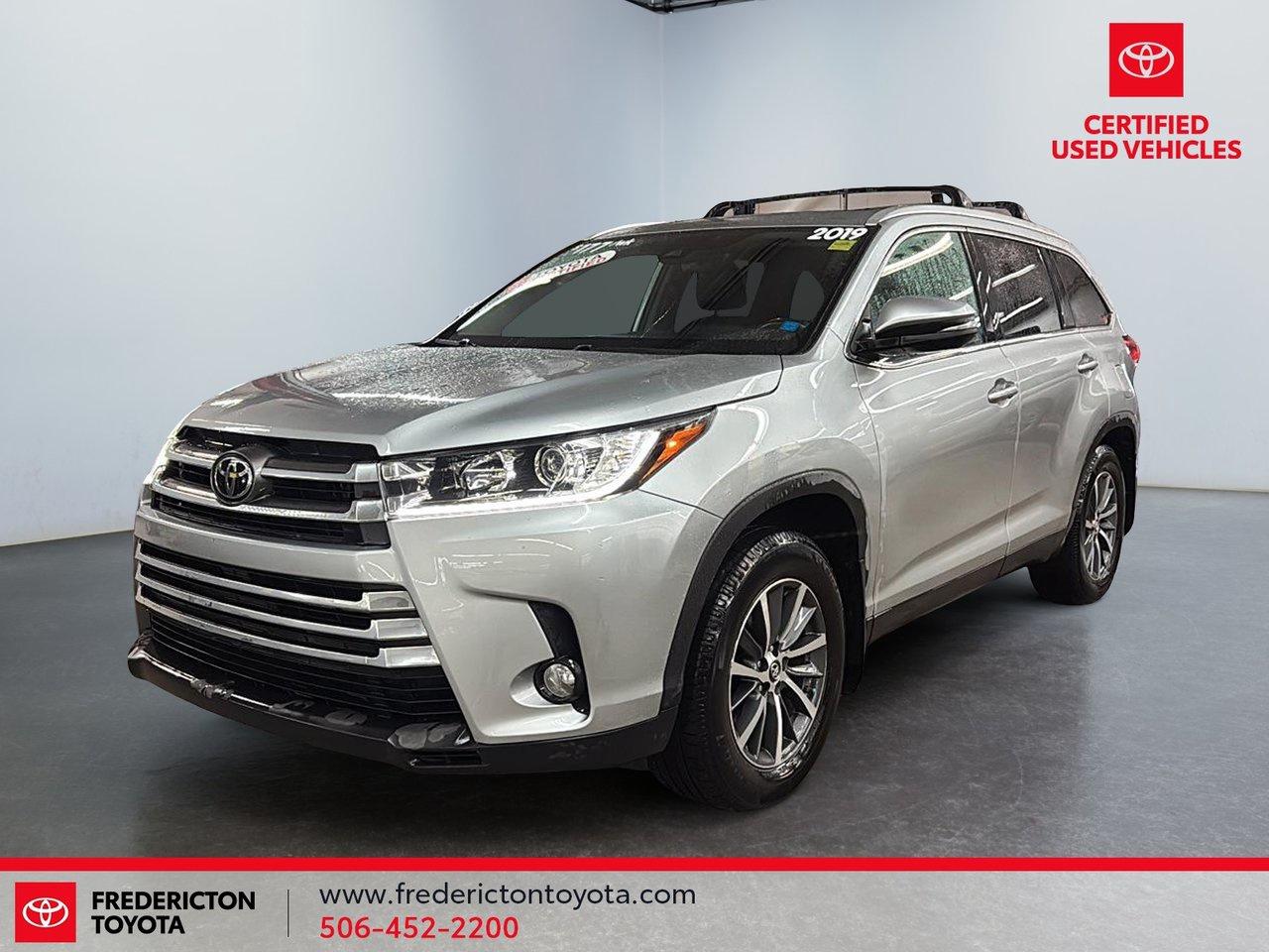2019 Toyota Highlander XLE Photo0