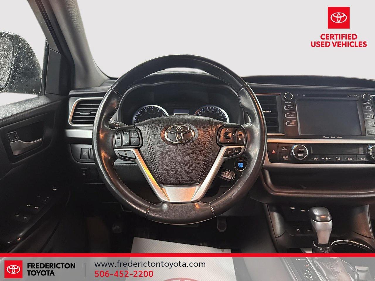 2019 Toyota Highlander XLE Photo
