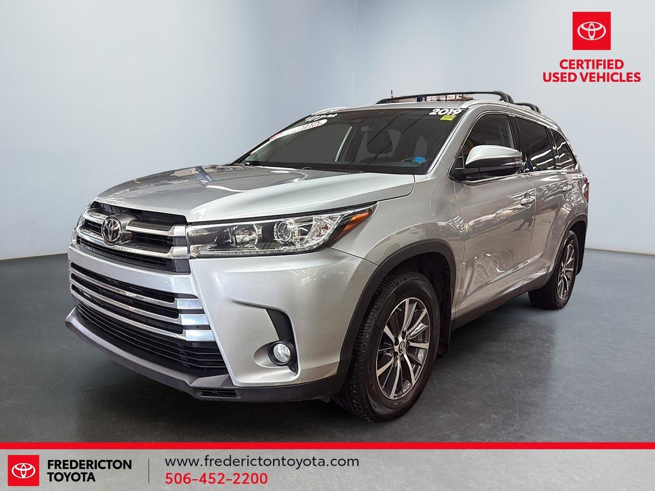 2019 Toyota Highlander XLE Photo0