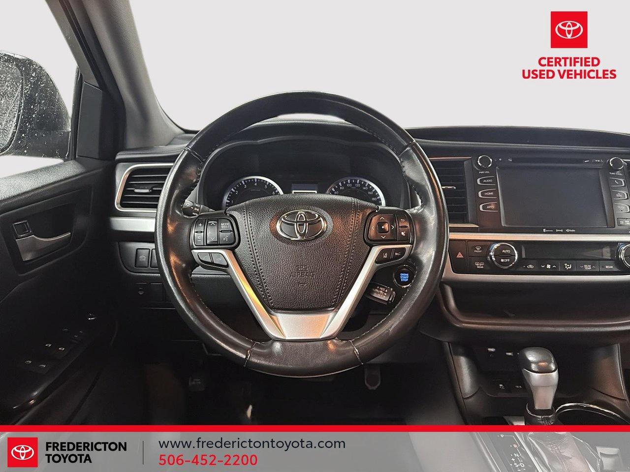 2019 Toyota Highlander XLE Photo
