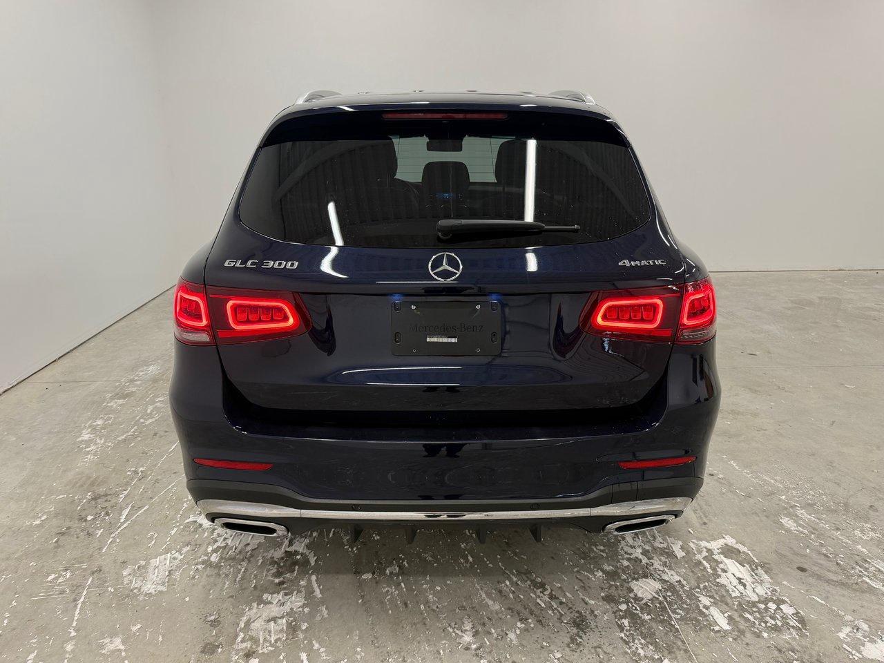 2022 Mercedes-Benz GLC GLC 300 Photo4