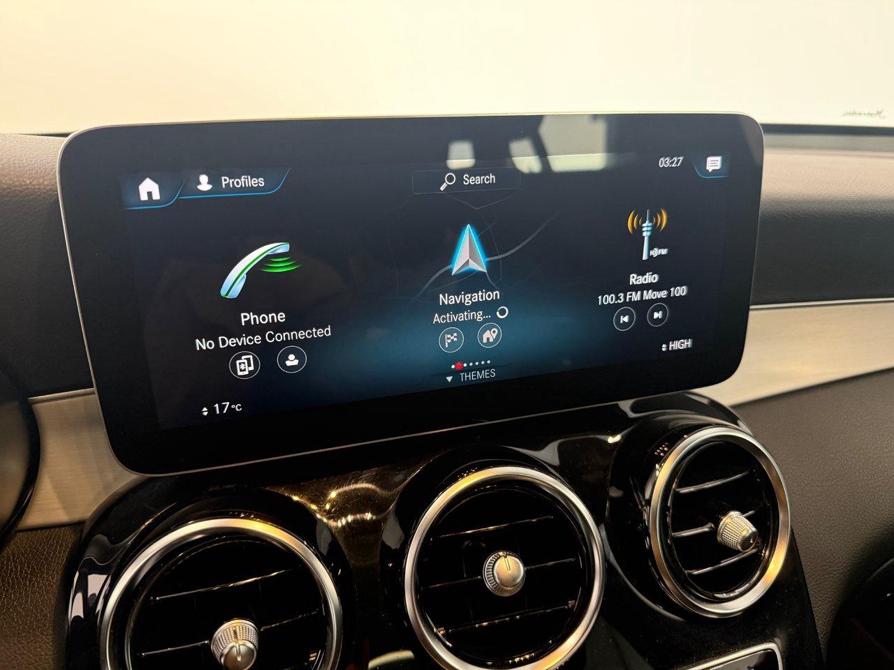 2022 Mercedes-Benz GLC GLC 300 Photo