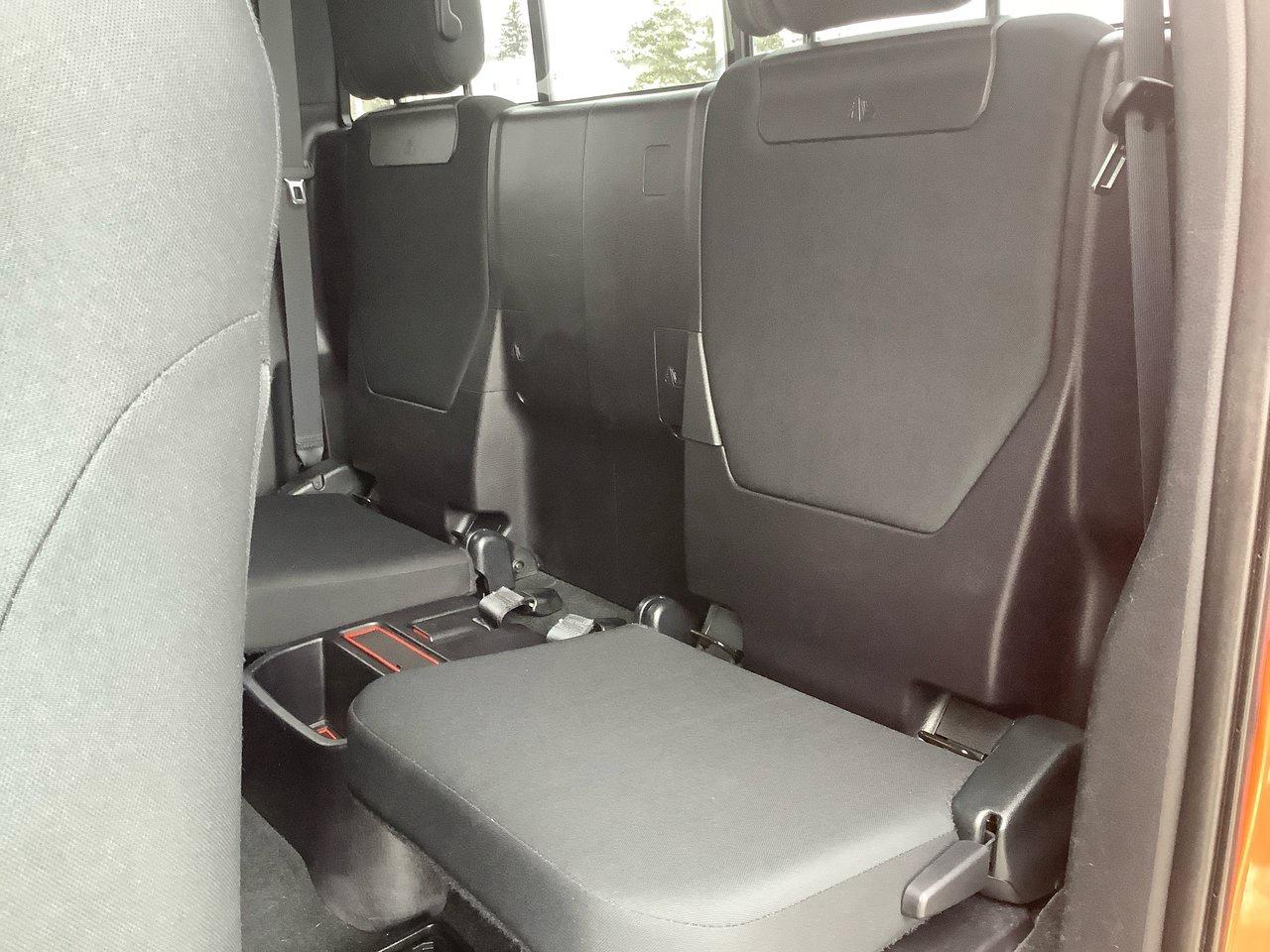 2017 Toyota Tacoma OFFROAD Photo