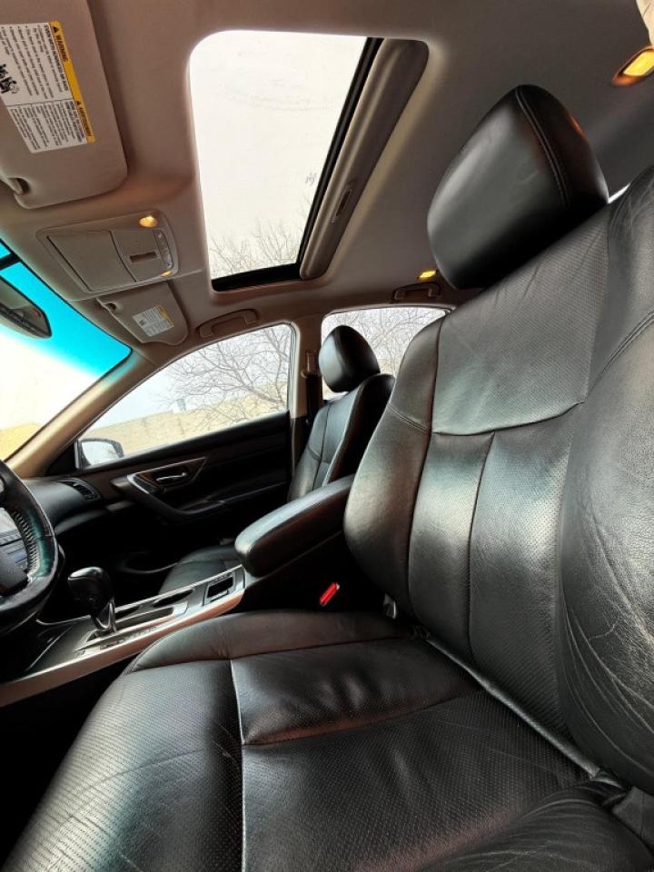 2013 Nissan Altima 4dr Sedan I4 CVT 2.5 Photo