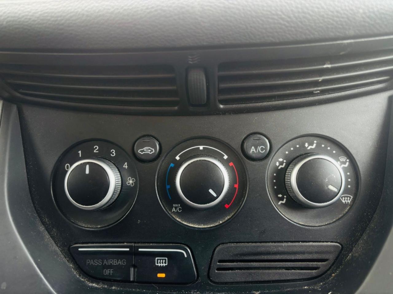 2014 Ford Escape SE 4dr Front-wheel Drive Automatic Photo