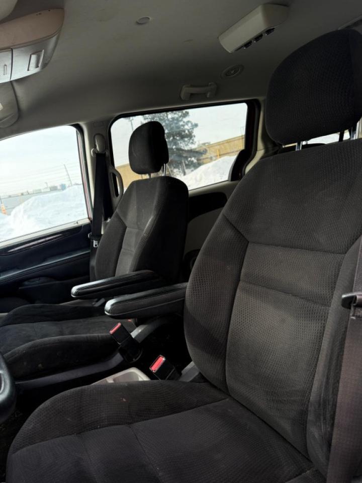 2014 Dodge Grand Caravan SXT Front-wheel Drive Passenger Van Automatic Photo