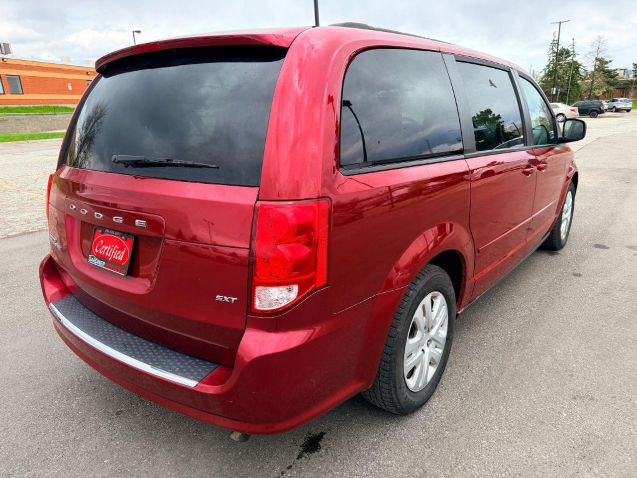 2014 Dodge Grand Caravan SXT Front-wheel Drive Passenger Van Automatic Photo3