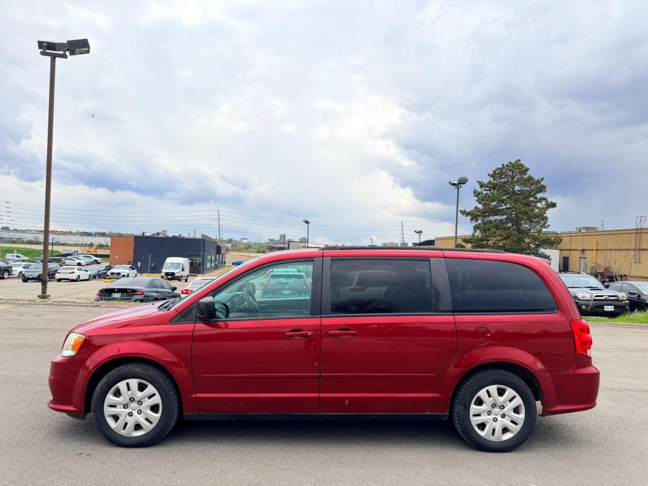 2014 Dodge Grand Caravan SXT Front-wheel Drive Passenger Van Automatic Photo