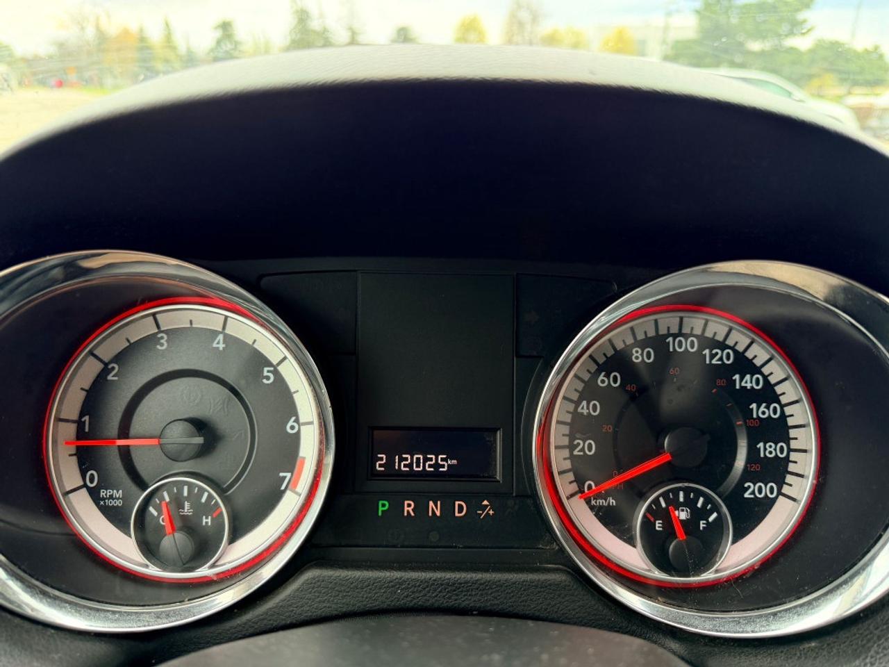 2014 Dodge Grand Caravan SXT Front-wheel Drive Passenger Van Automatic Photo