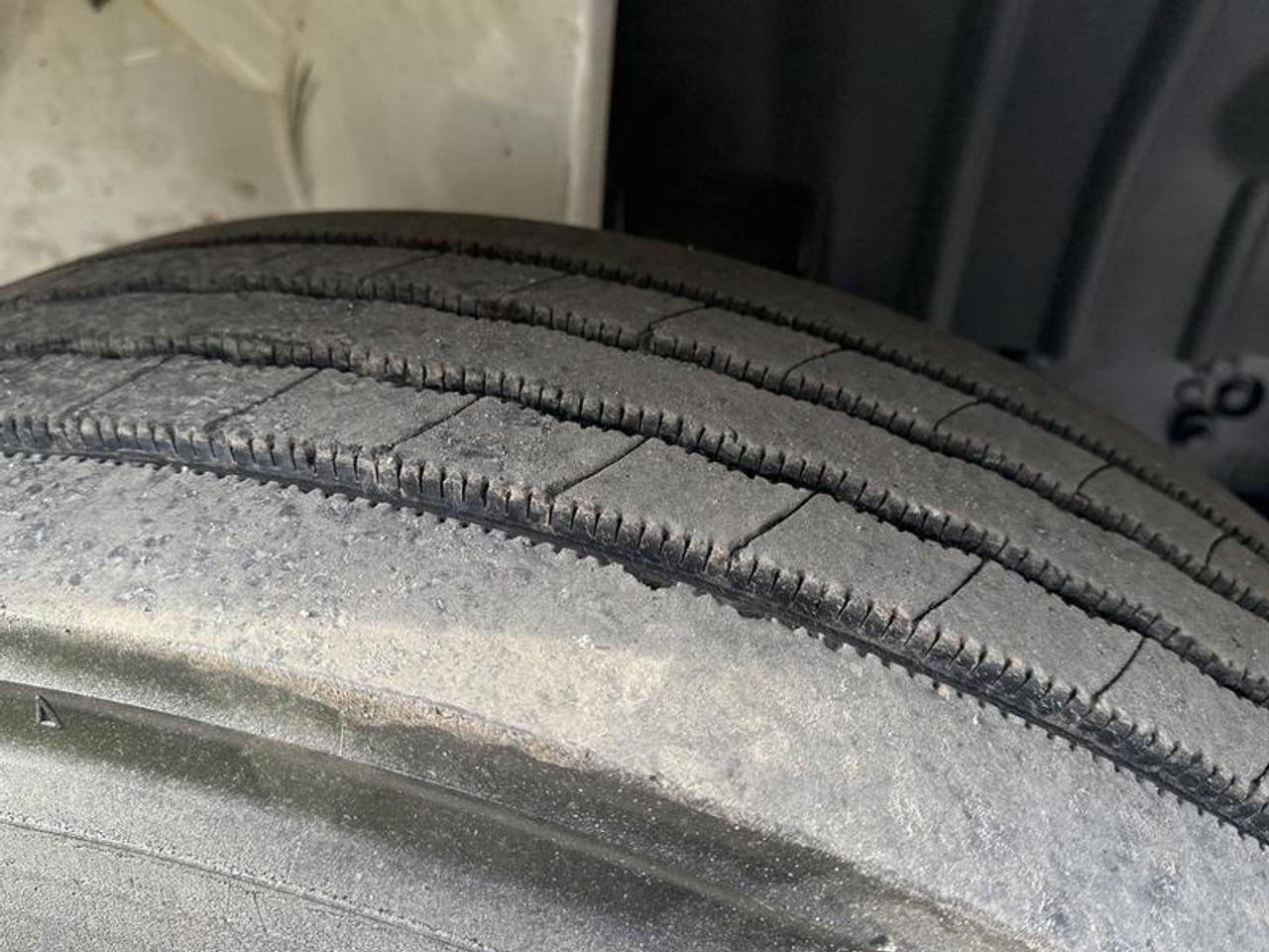 13589015