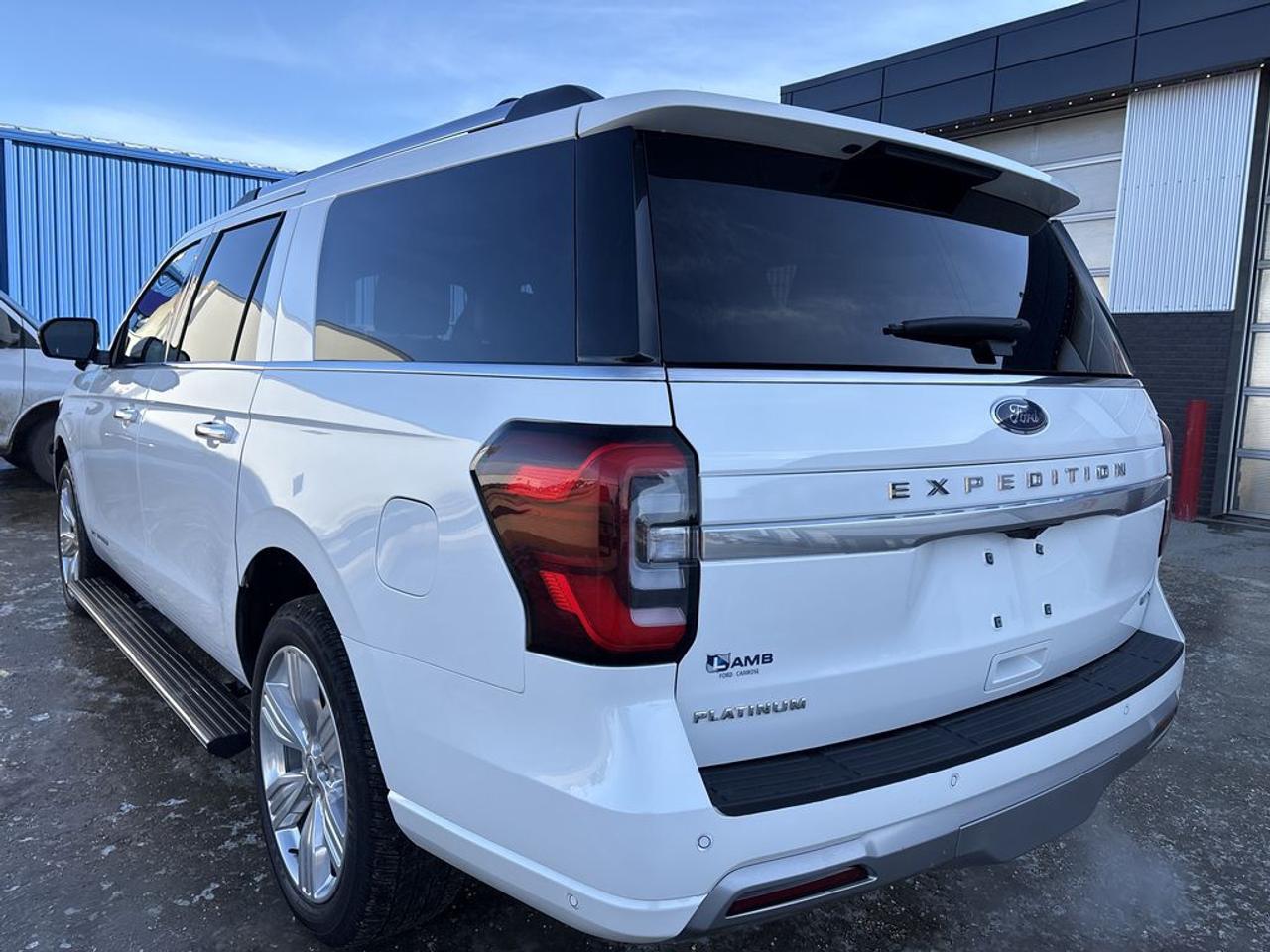 2024 Ford Expedition Platinum Max Photo4