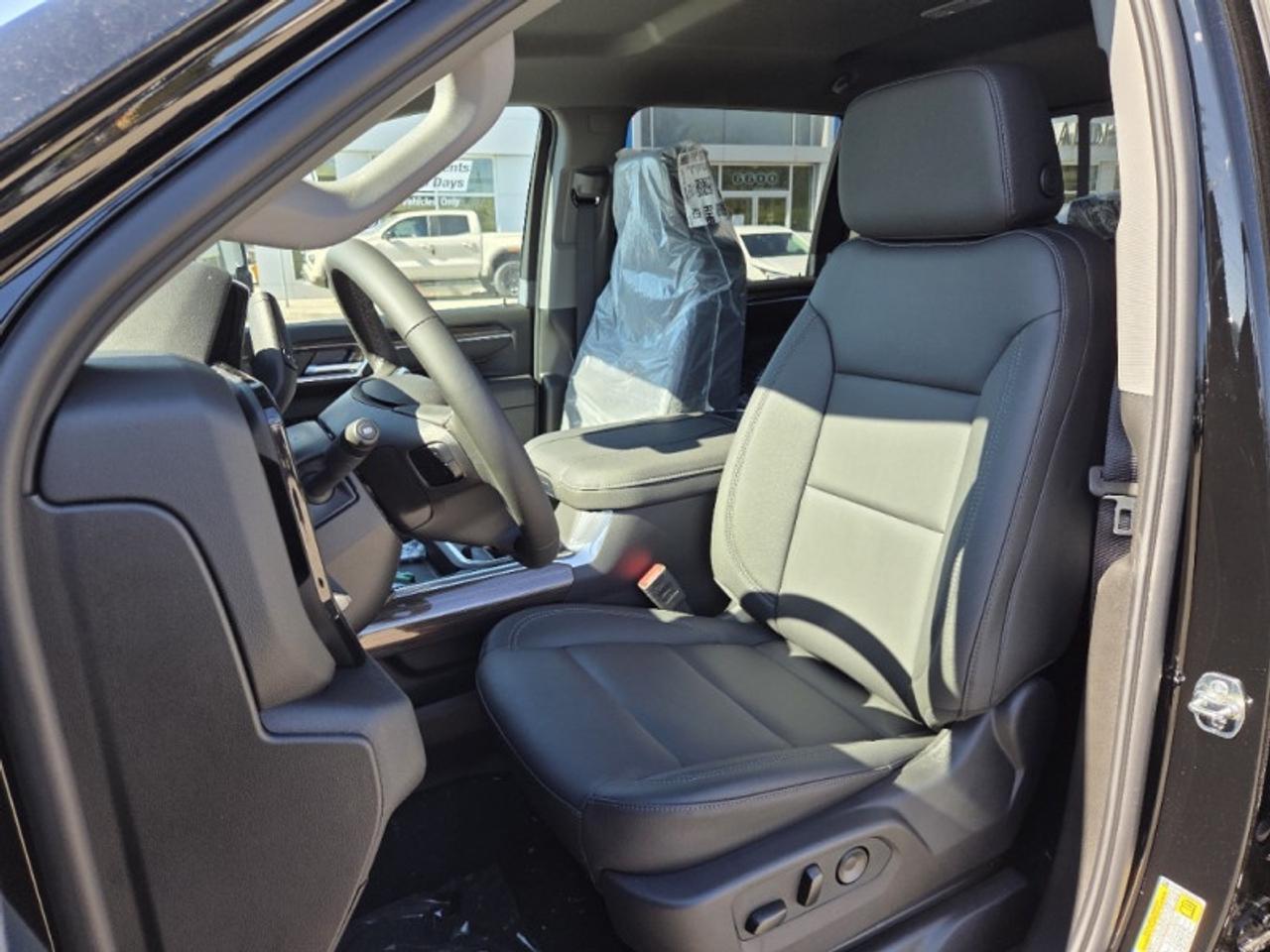2026 Chevrolet Silverado 2500 HD LT  -  Apple CarPlay Photo