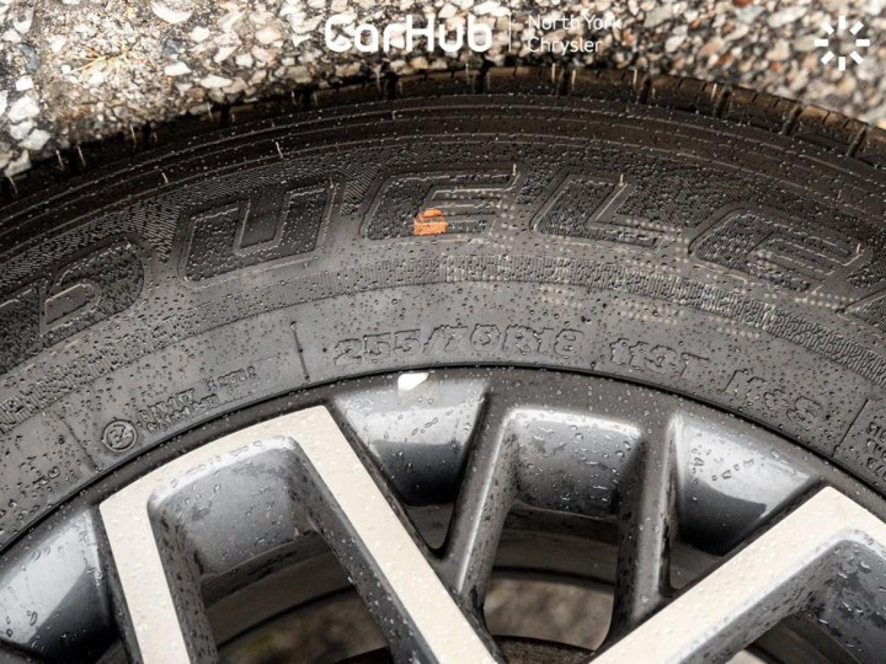 2024 Jeep Wrangler Sahara Photo