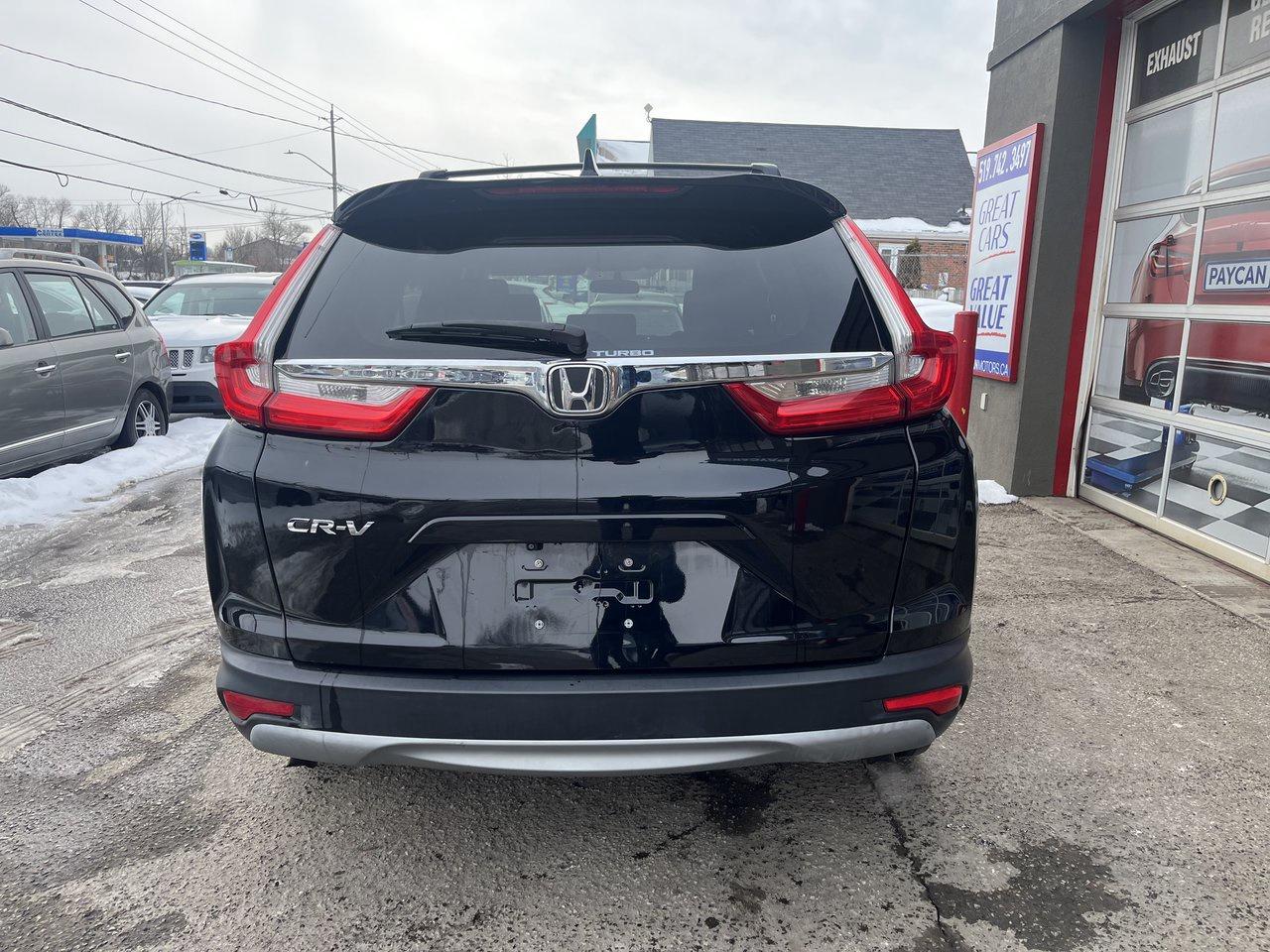 2018 Honda CR-V LX Photo4