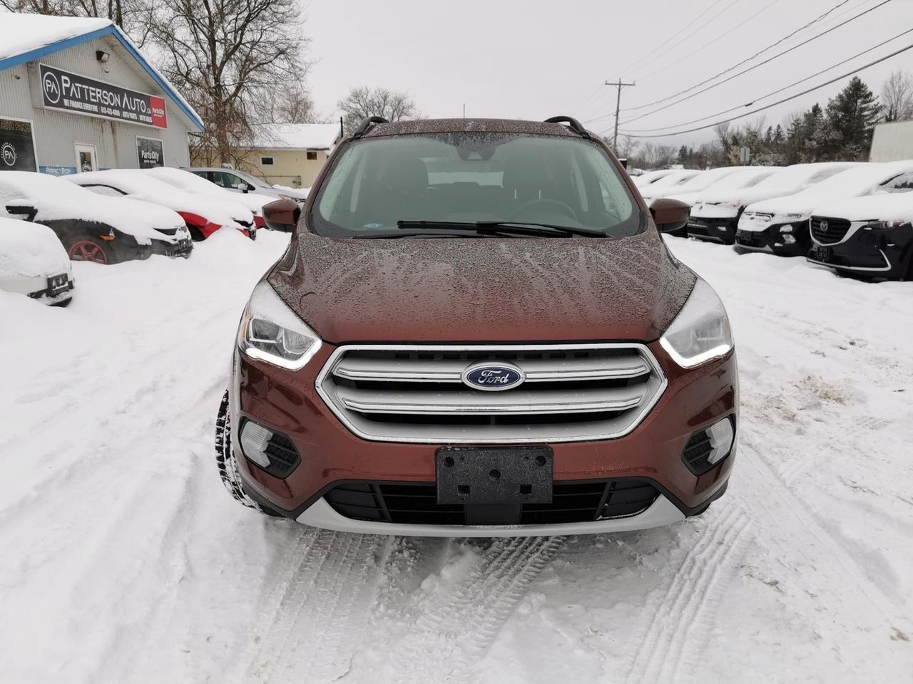 2018 Ford Escape SEL 4WD Photo