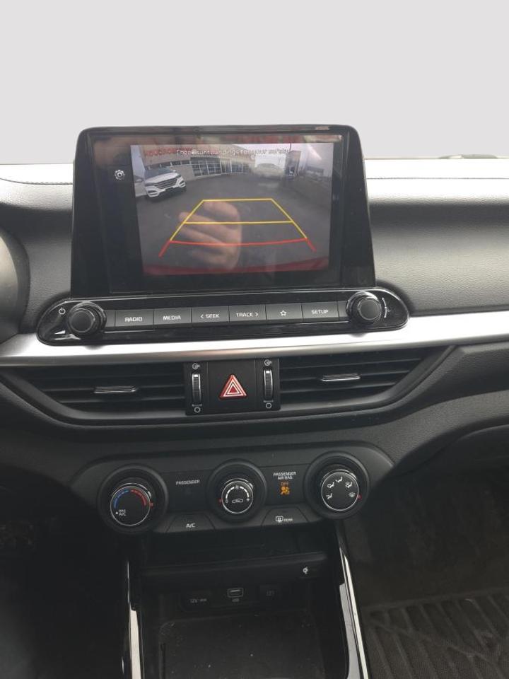 2022 Kia Forte Sedan EX IVT Photo