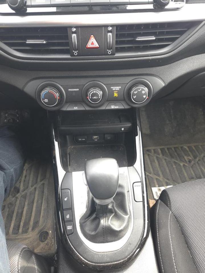 2022 Kia Forte Sedan EX IVT Photo