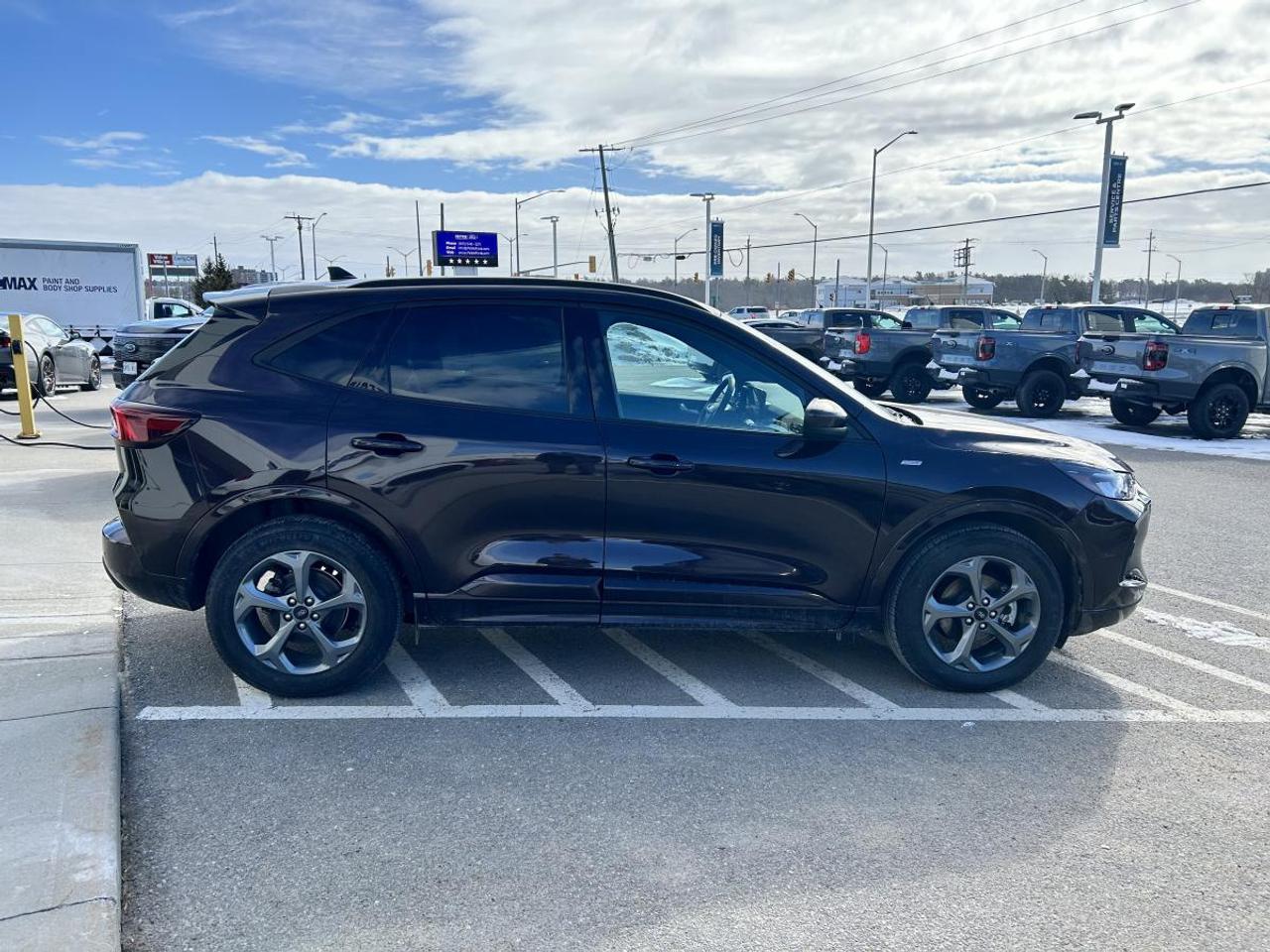 2023 Ford Escape ST-Line Select Photo