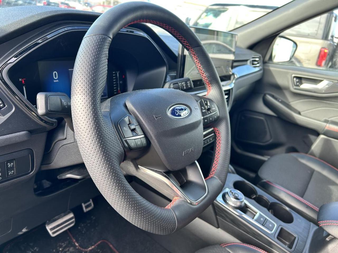 2023 Ford Escape ST-Line Select Photo